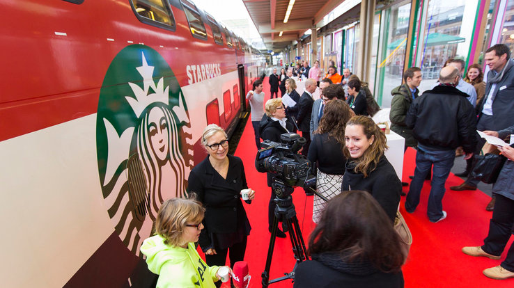 Starbucks-Wagen | Pop-up-Event | SBB | 2013