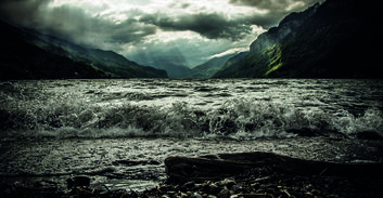 «Ungeheuerlich» | Openair-Theater aus dem Walensee für den Walensee | Gemeinnütziger Verein «Unter Freiem Himmel» | 2020